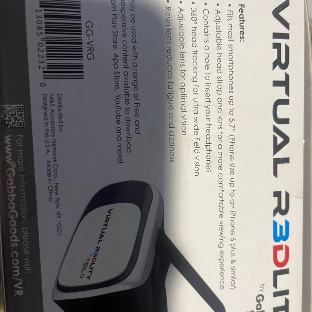 Virtual Redlity Headset - Picture 3 of 5